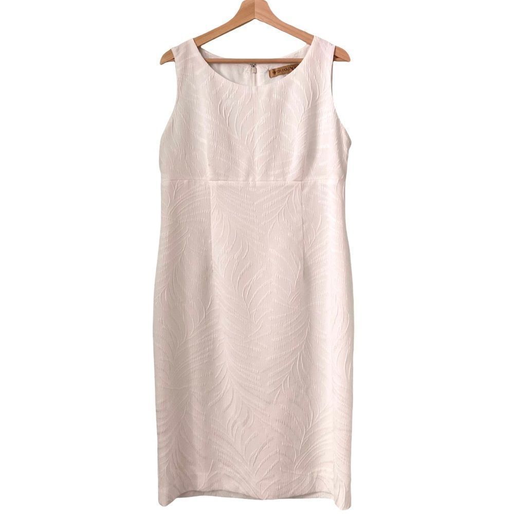 Nipon Boutique White Textured Sleeveless Dress in Size 12